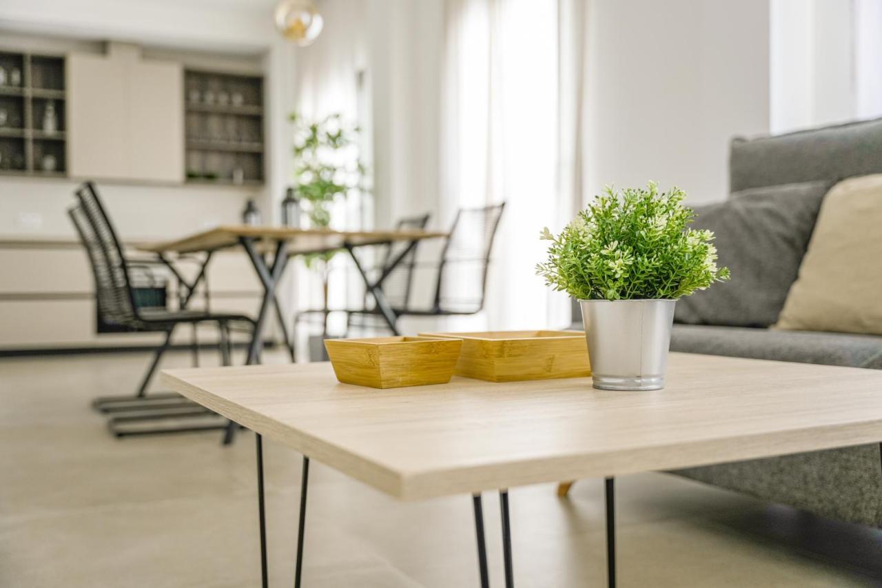 Moott Homes Suites Casa De Los Leones Apto 1 Almería Eksteriør billede