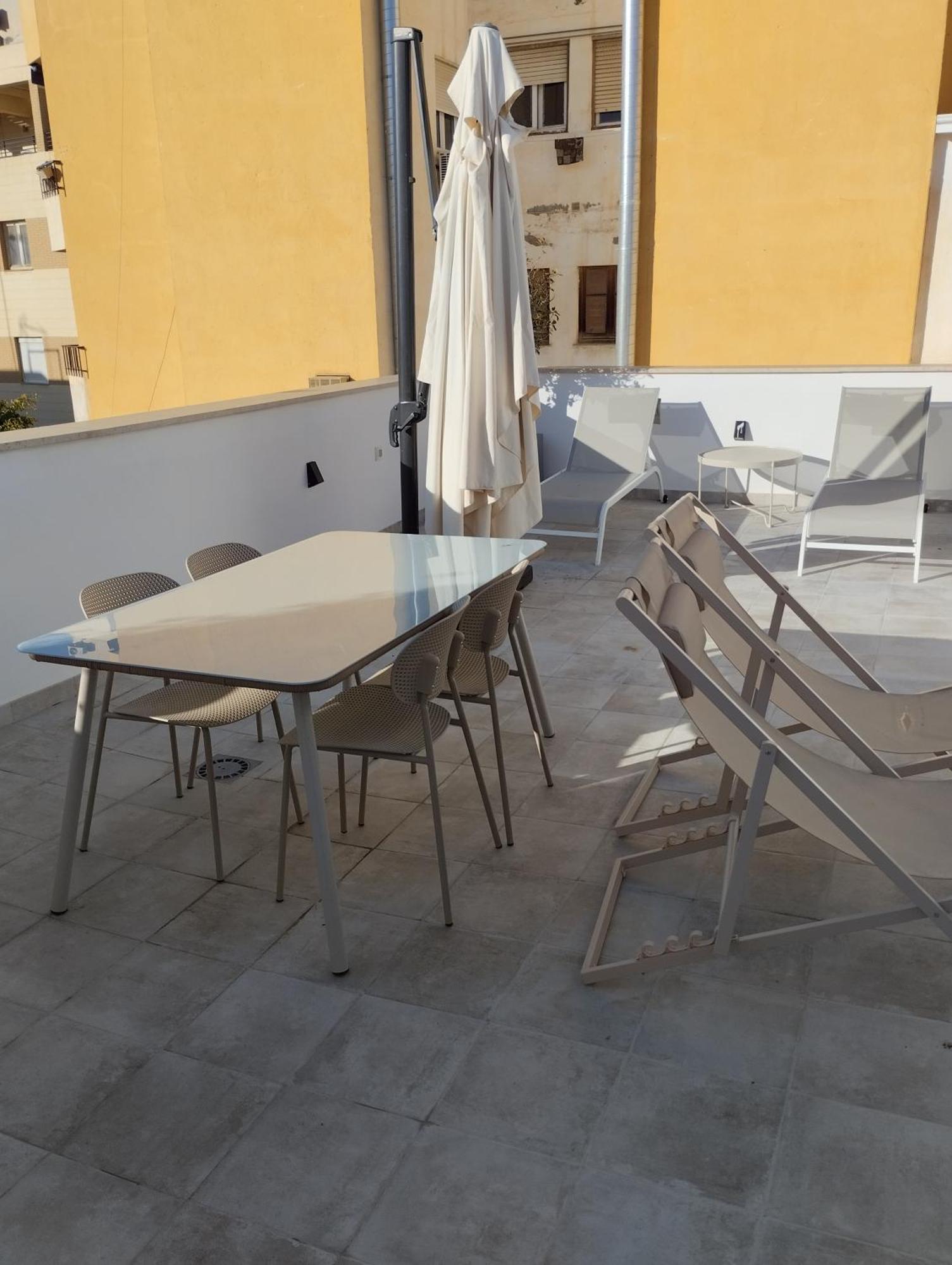Moott Homes Suites Casa De Los Leones Apto 1 Almería Eksteriør billede